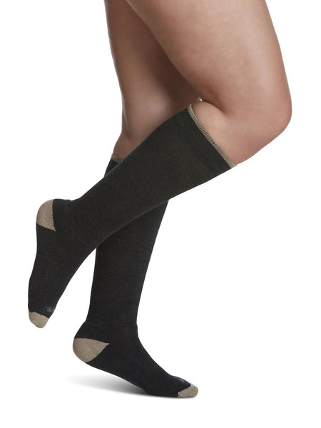Merino Wool Outdoor Socks -15-20mmHg Compression - 421